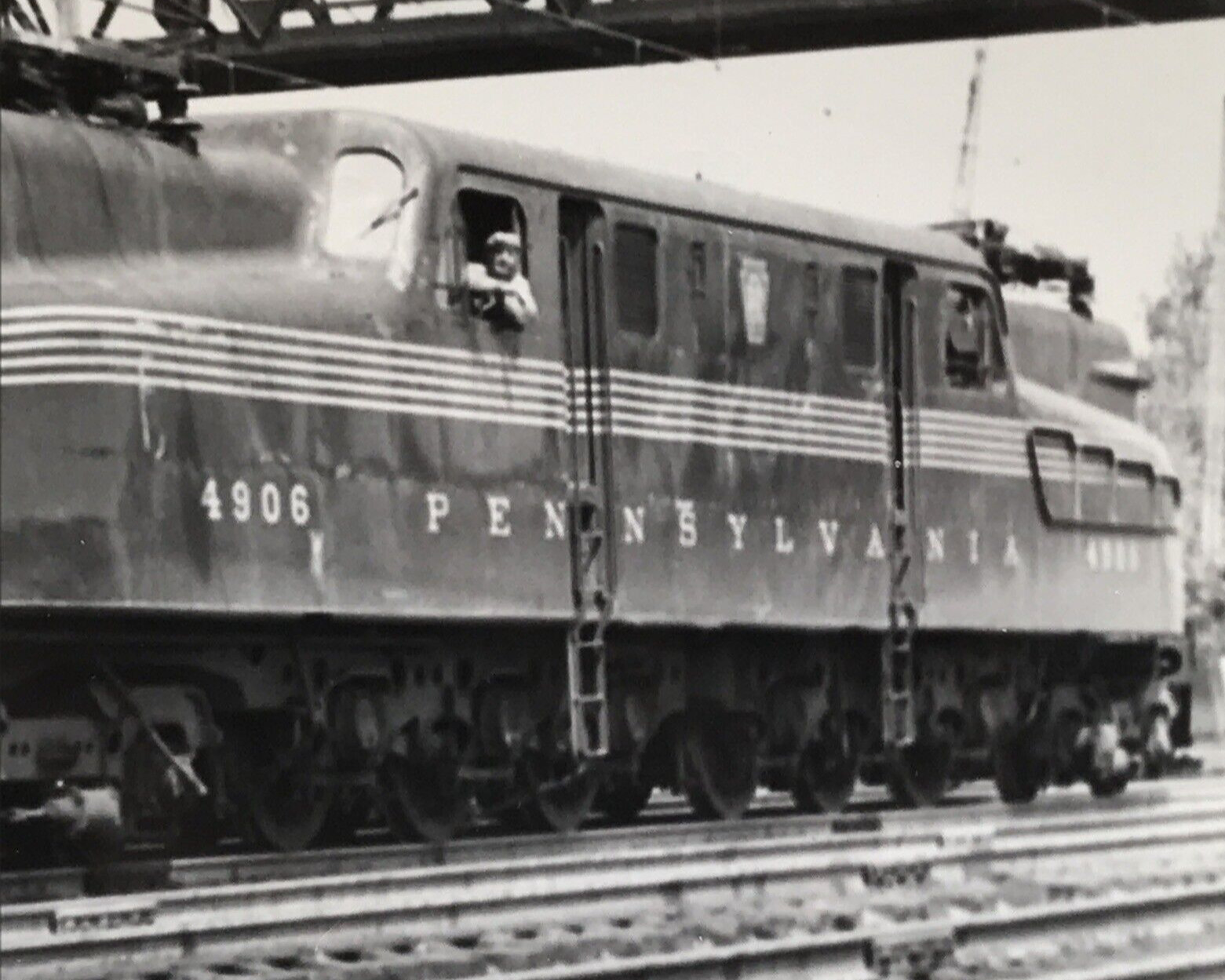 Pennsylvania Railroad PRR #4906 GG-1 Baldwin Locomotive Train Photo