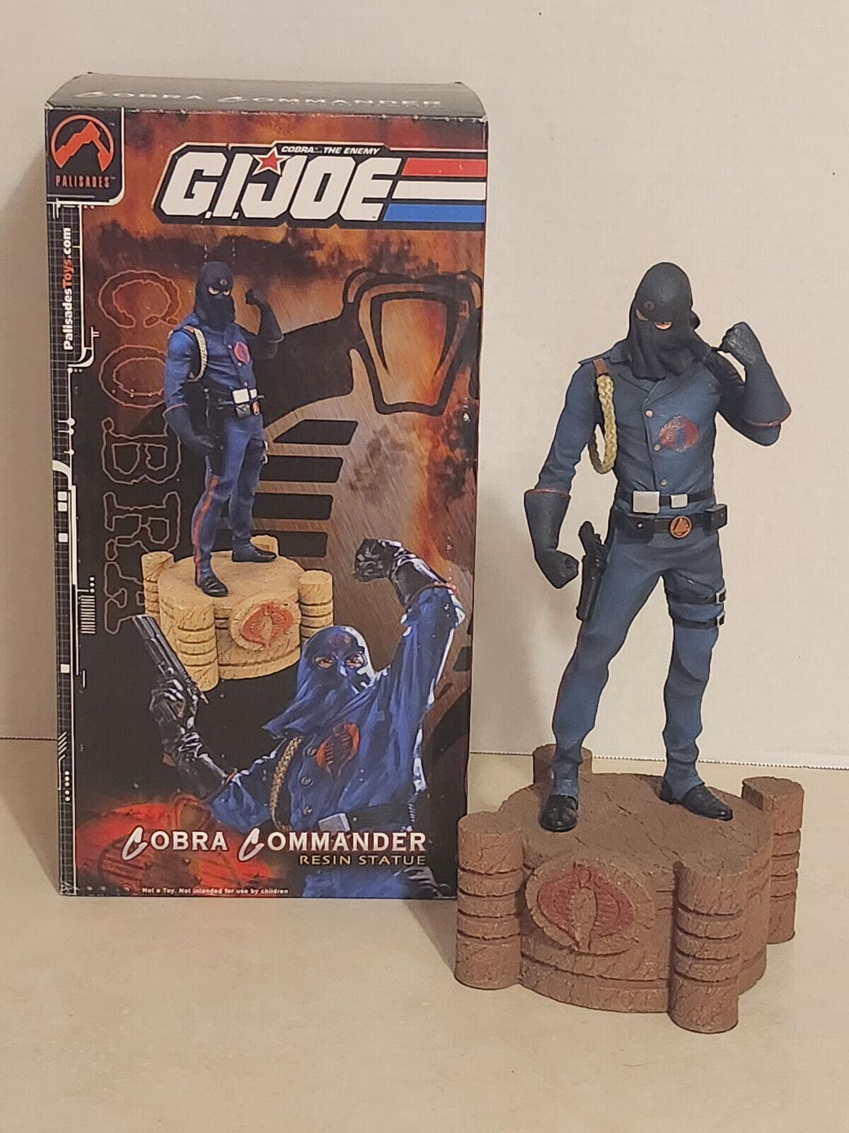 G.I. Joe Cobra Commander Statue Palisades #1335 / 1500