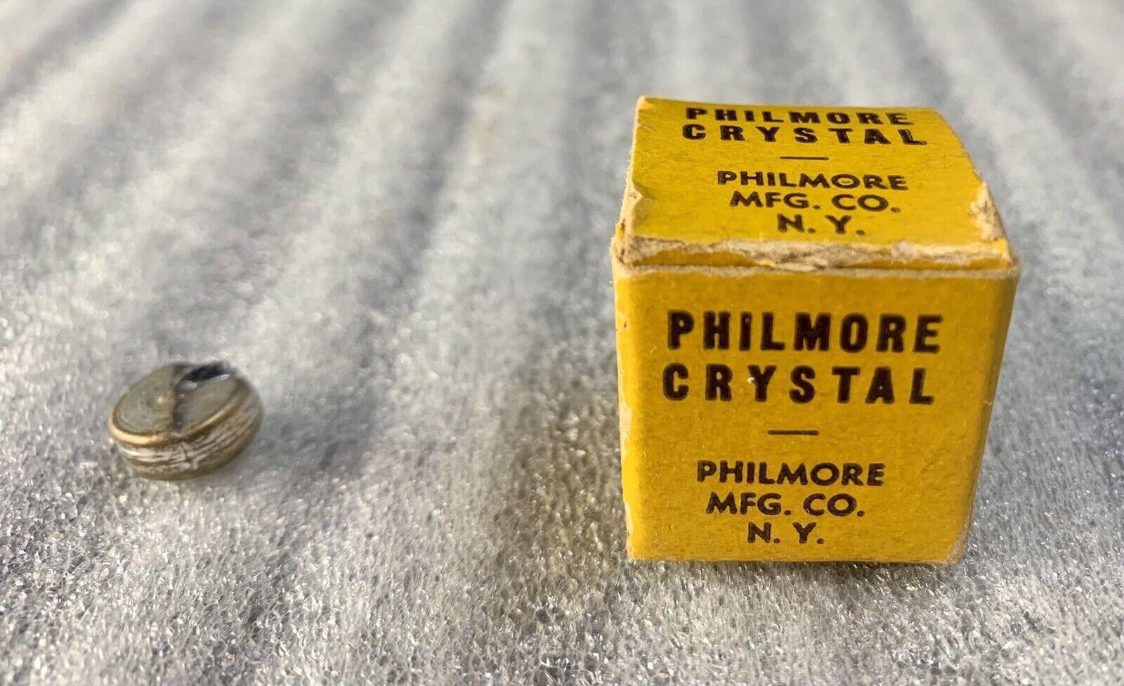 PHILMORE CRYSTAL IN BOX ABOUT ONE INCH SQUARE - PHILMORE MANUFACTURING