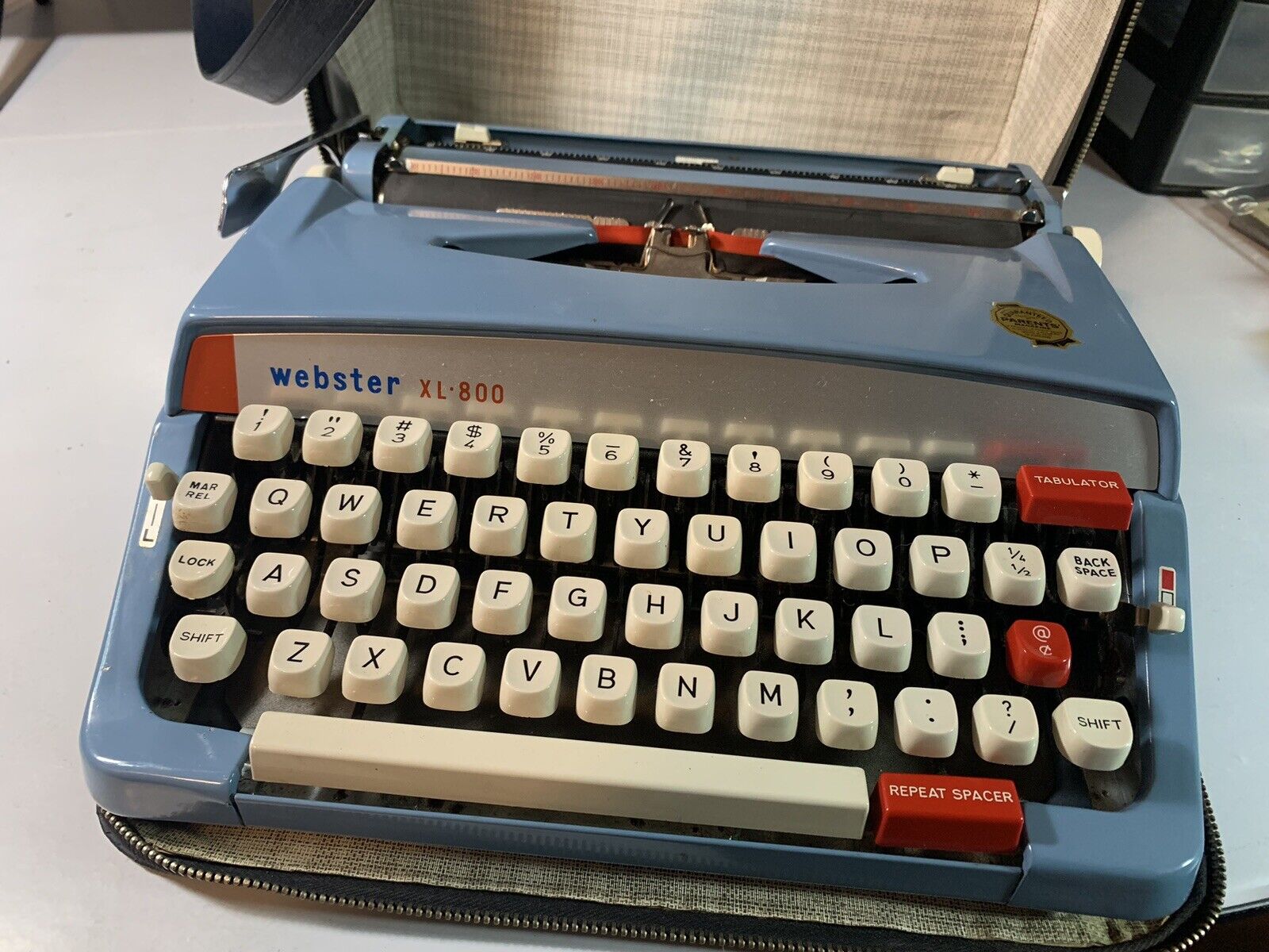 Vintage Brother WEBSTER XL-800  Manual Portable Typewriter, Excellent condition