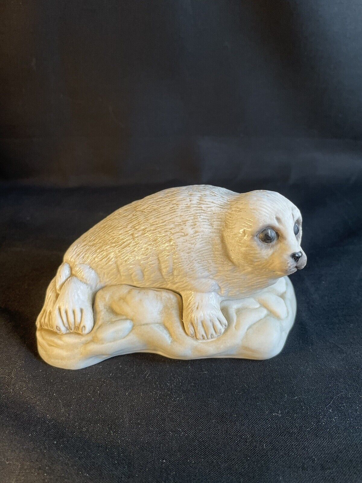 Vintage Boehm Porcelain Seal Pup #40127