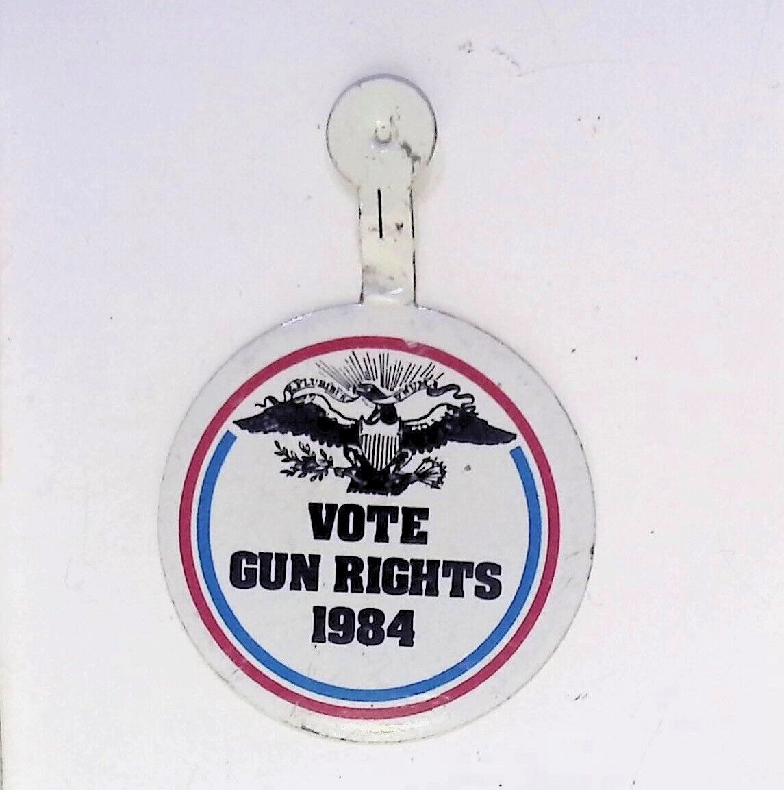 VOTE GUN RIGHTS 1984 VINTAGE BUTTON PIN ADVERTISING
