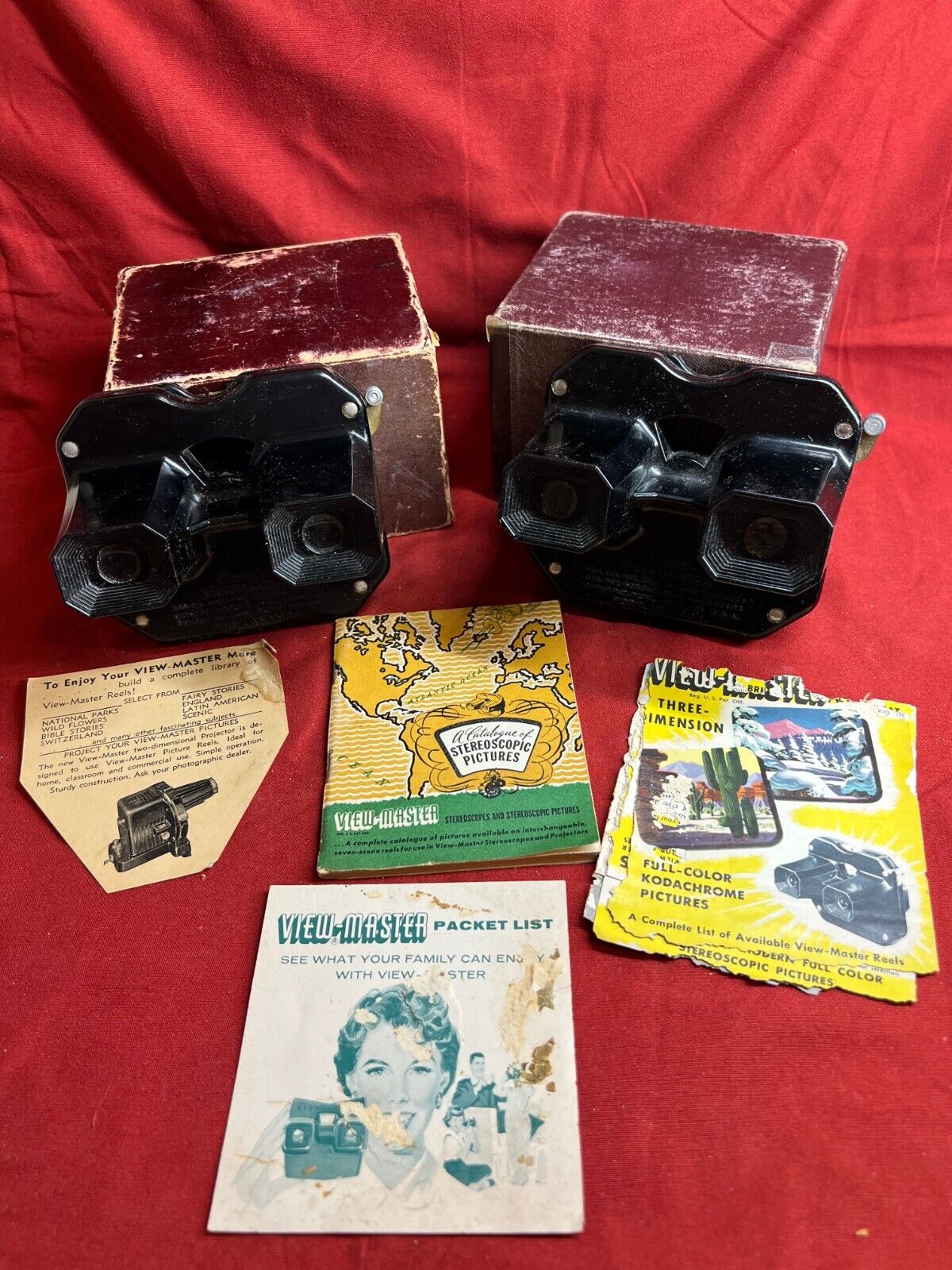 Vtg Sawyers View-Master Black 3D Viewer Dimension Stereoscope Set Of 2 With Box