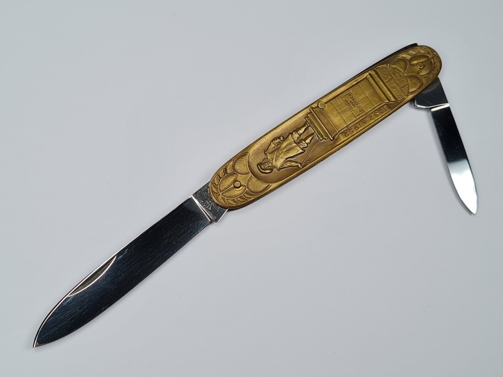 VTG NOS RARE GERMAN JOHAN VAN RIEBEEK 1652-1952 EMBOSSED FOLDING POCKET KNIFE