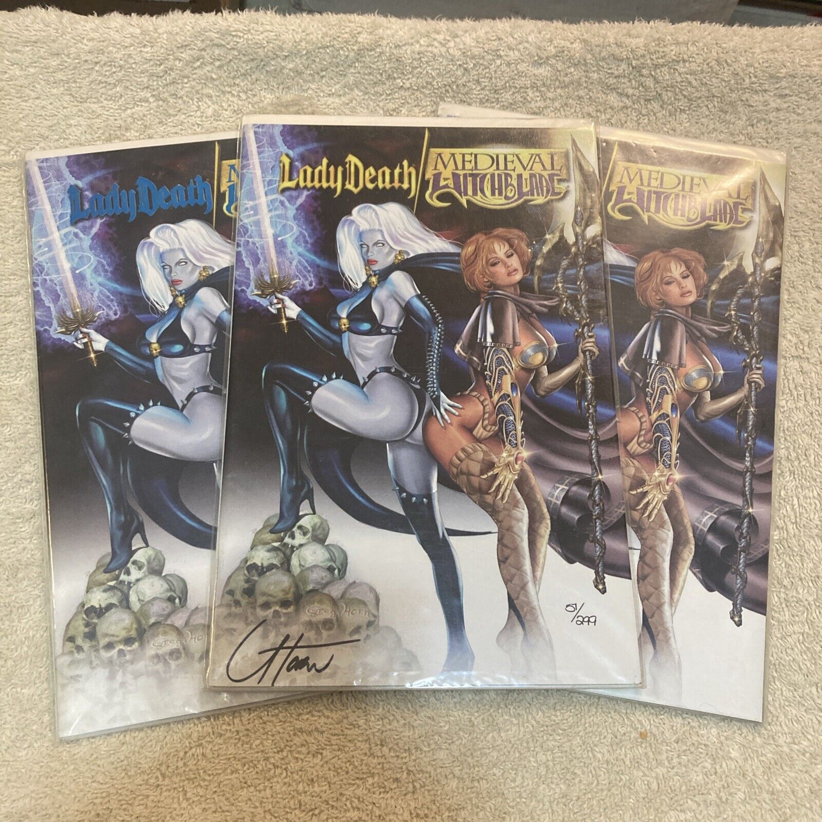 Lady Death / Medieval Witchblade 1 Lot - (1/299 Signed) - (1/999) - (1/2000)