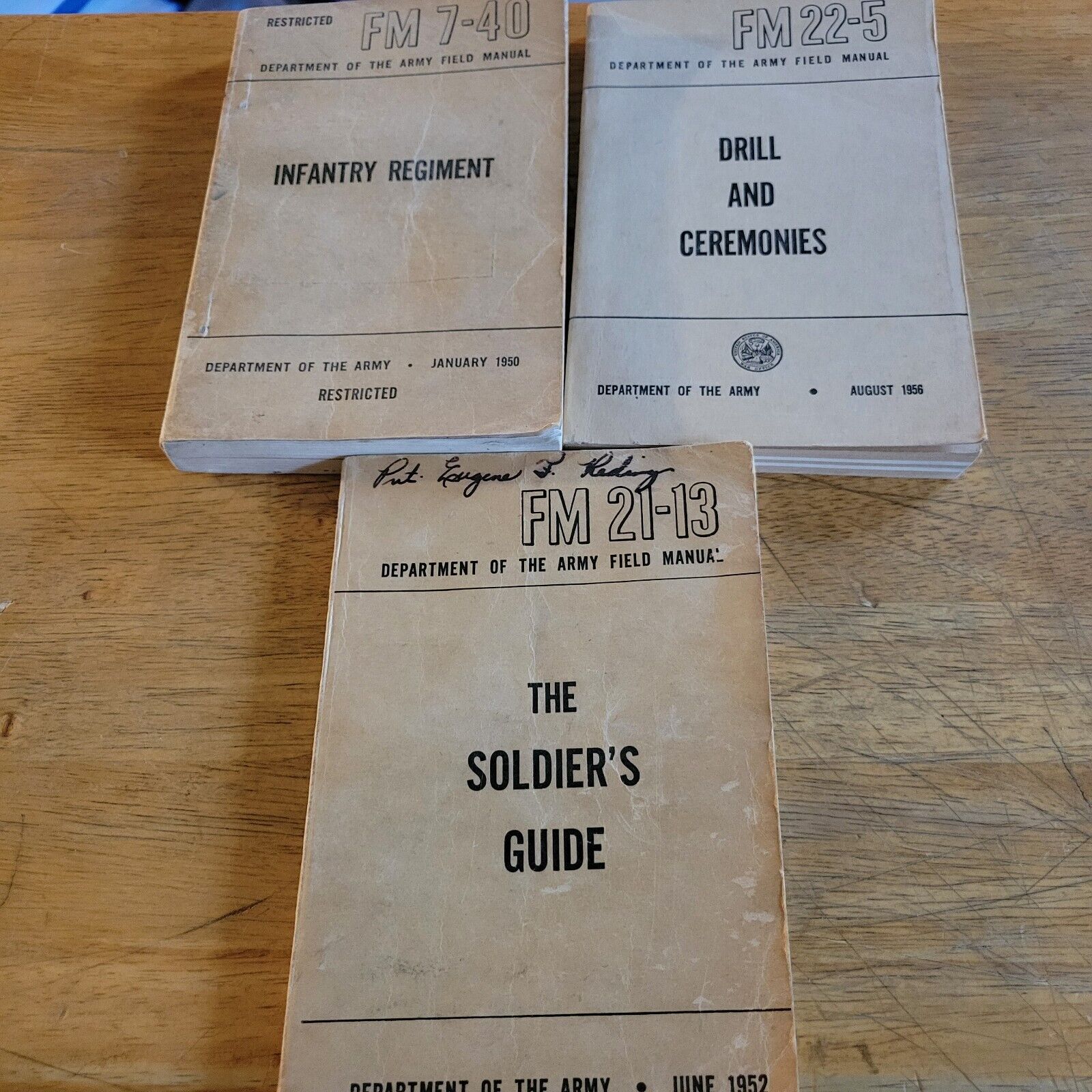 3 Vtg LOT DEPARTMENT OF THE ARMY Field  Manuals 1950 FM 7-40 22-5 21-13