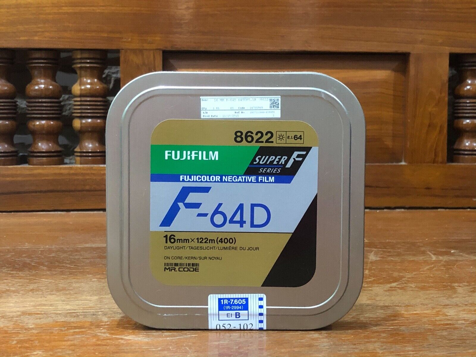 fuji fujifilm 16mm Super F 64D 8622 400ft (122m) motion picture film (seal)