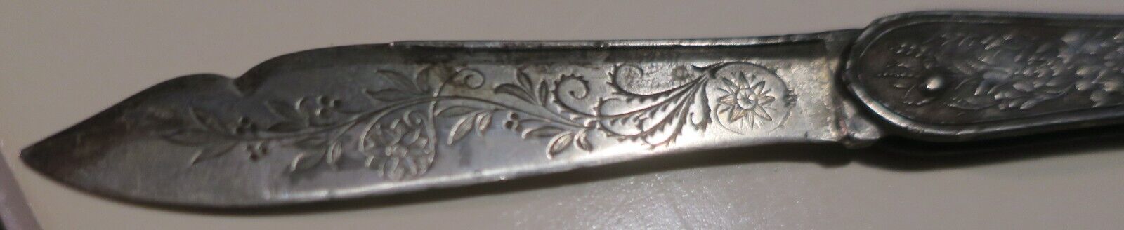 ANTIQUE Silver  FOLDING FRUIT KNIFE, Cartouche & embossed design, engraved blade