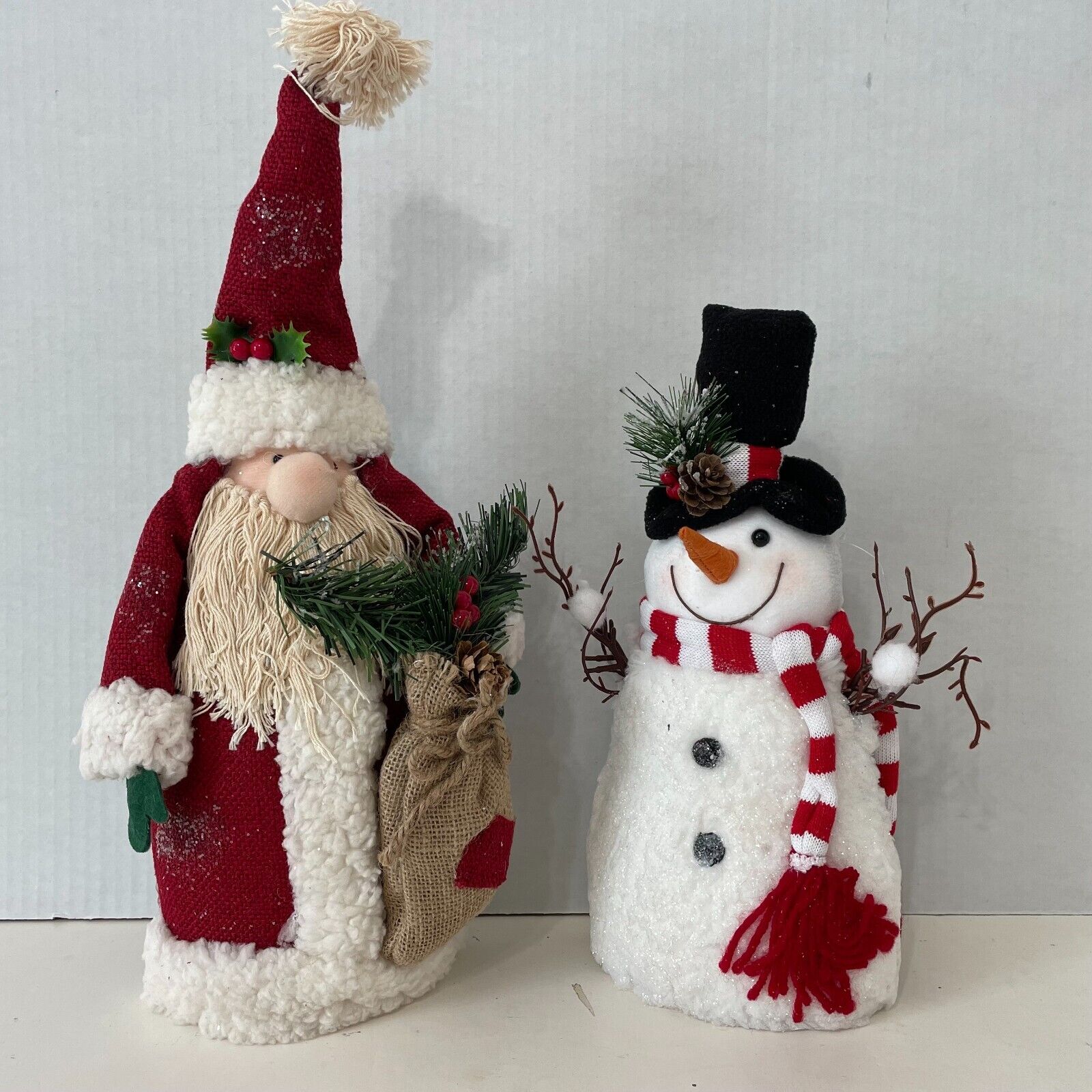 Santa Claus  & Snowman Christmas Holiday Indoor Decorations 17\