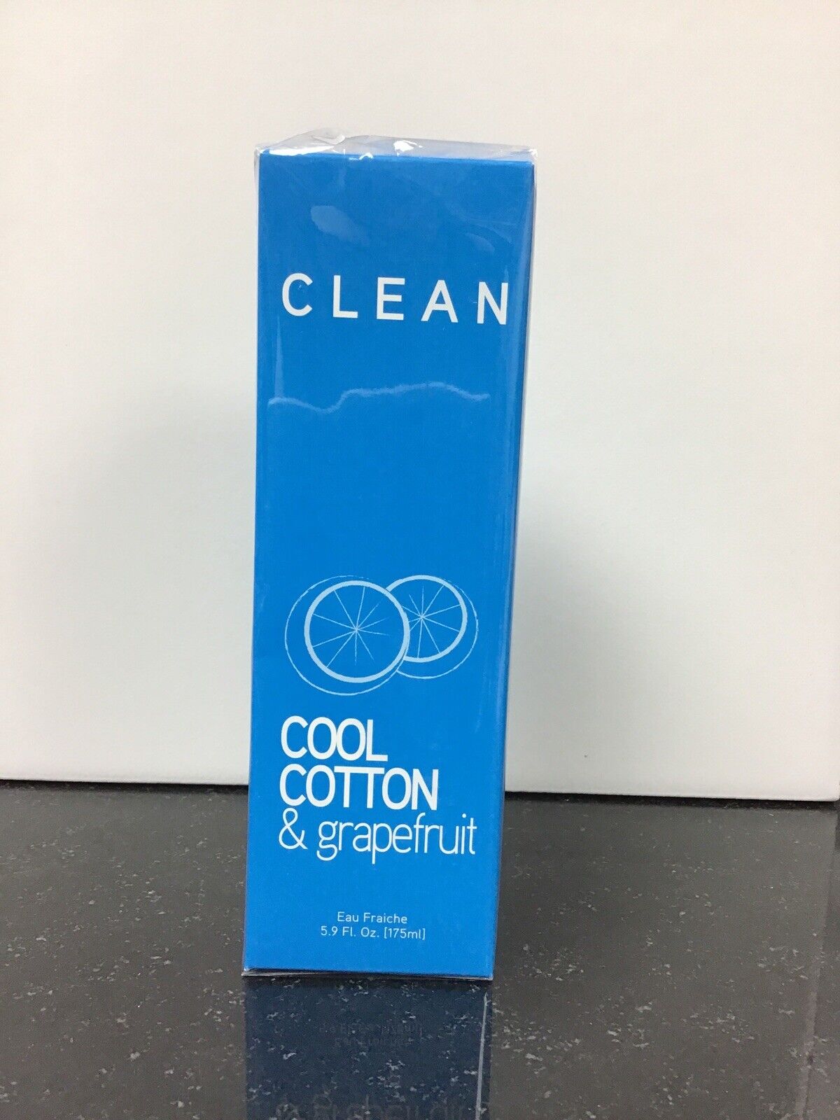 Clean cool cotton & grapefruit Eau Fraiche 5.9 oz New In Box 