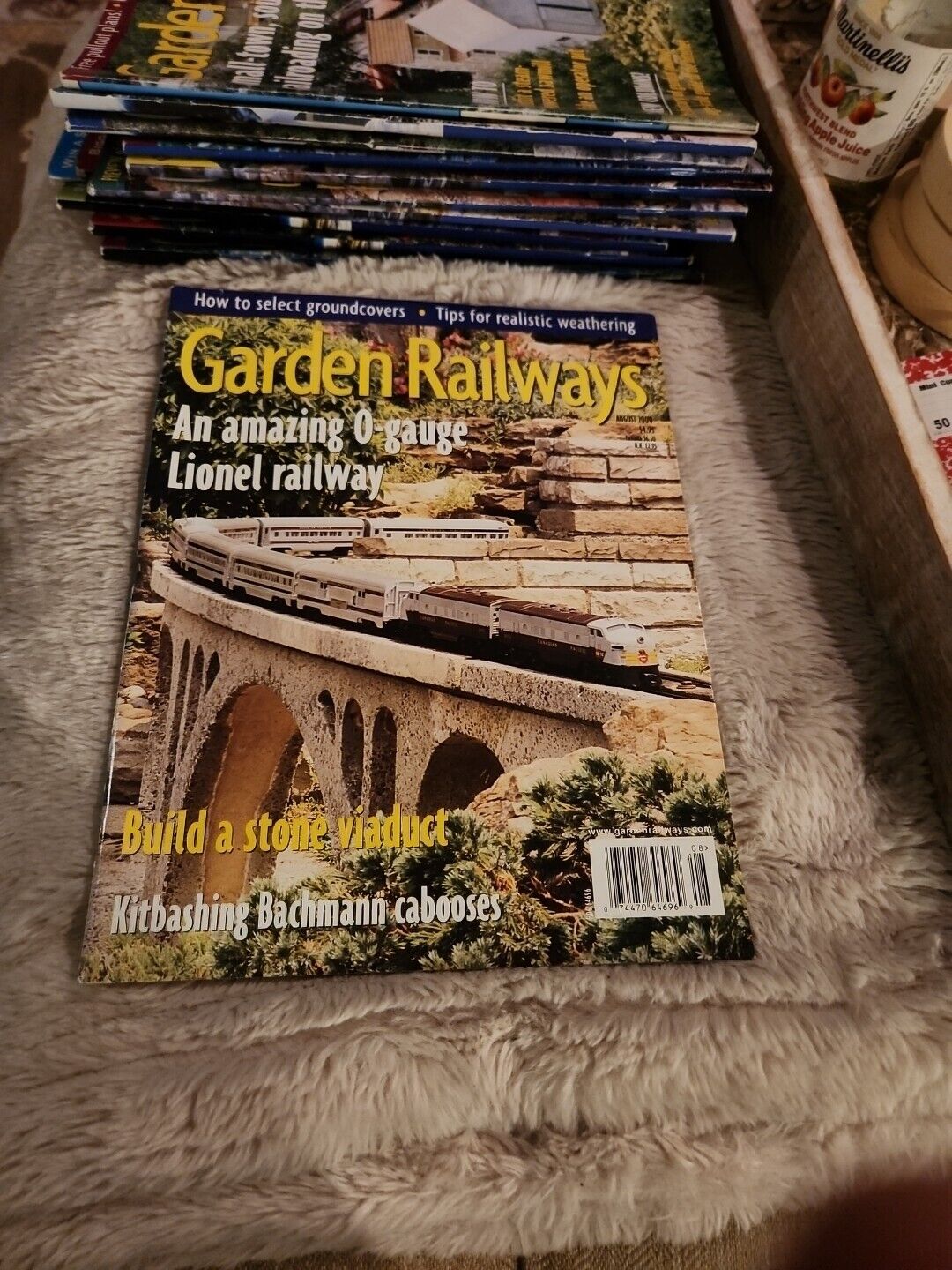 Garden Railways Aug 2000