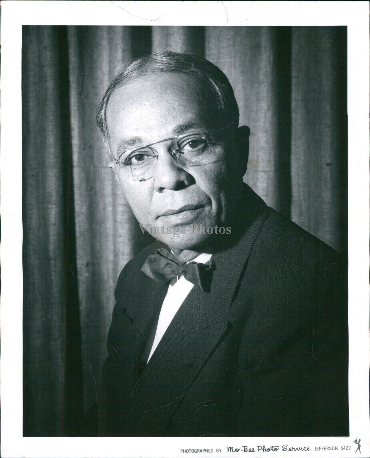 1965 Politics Howard Lawyer Republican Party Affaris Wyandotte 8X10 Press Photo