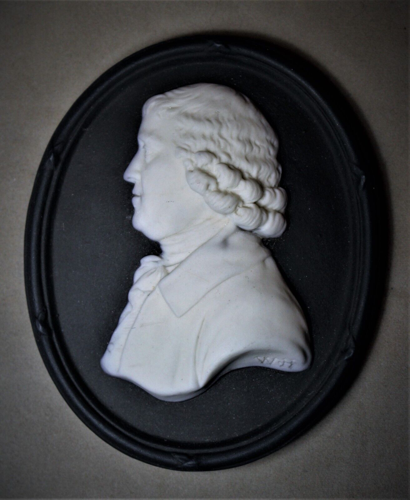 Self Framed Bicentenary Jasper Portrait Medallion of Josiah Wedgwood 1730-1930