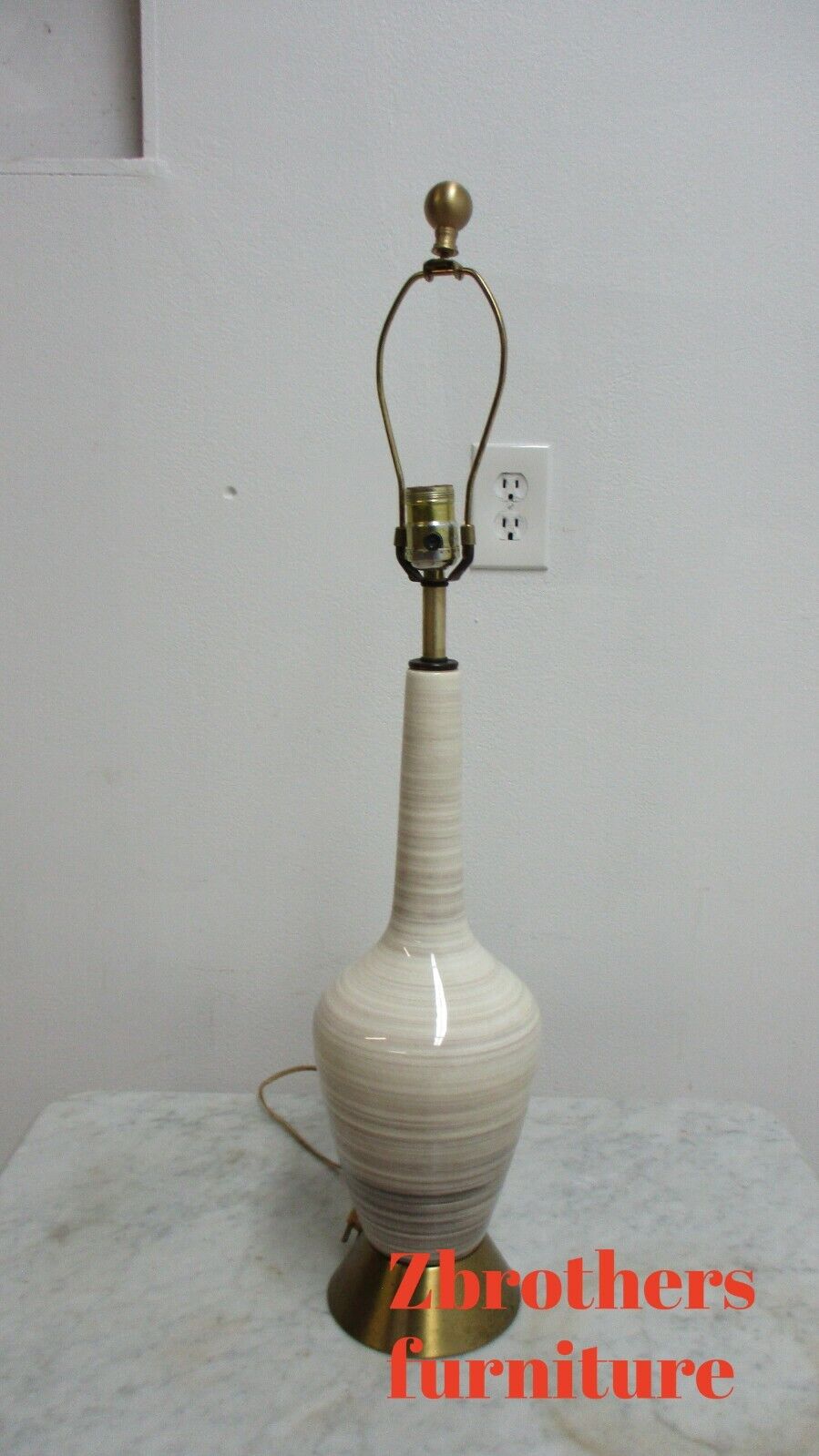Vintage Mid Century Swirly Pottery Table Lamp Lighting MCM POP
