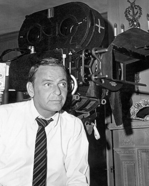 Frank Sinatra 1960\'s Rat Pack Star on set next to movie camera 8x10 Photo