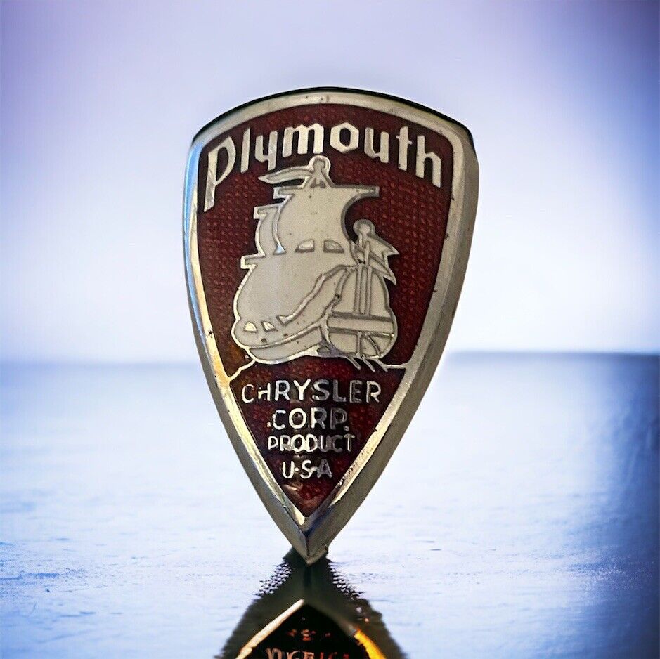 1938 Plymouth Emblem Badge Grille Mounted Mayflower 2\