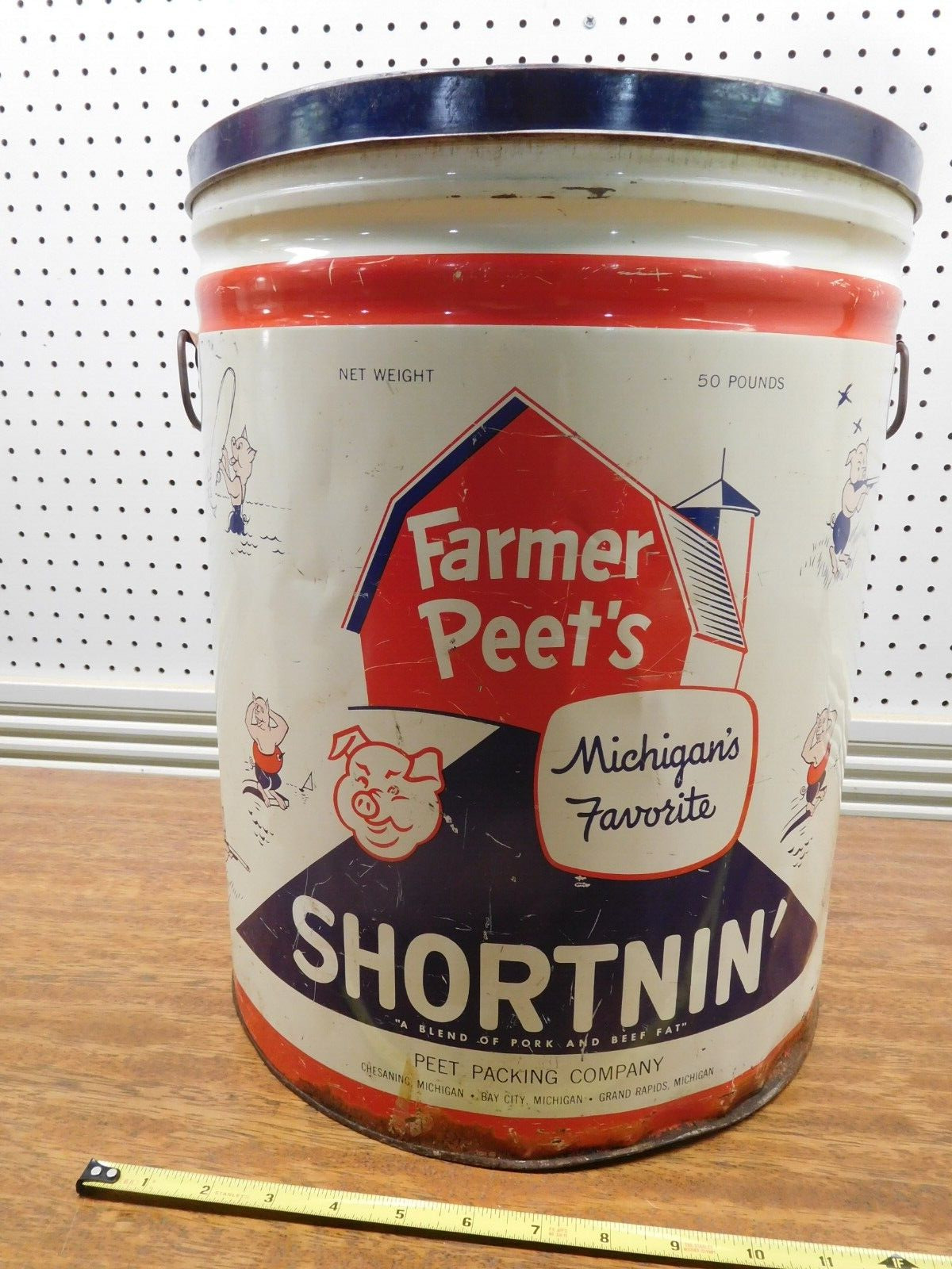 Excellent Vintage GIANT Tin Farmer Peet\'s Shortnin\' Michigan\'s Favorite