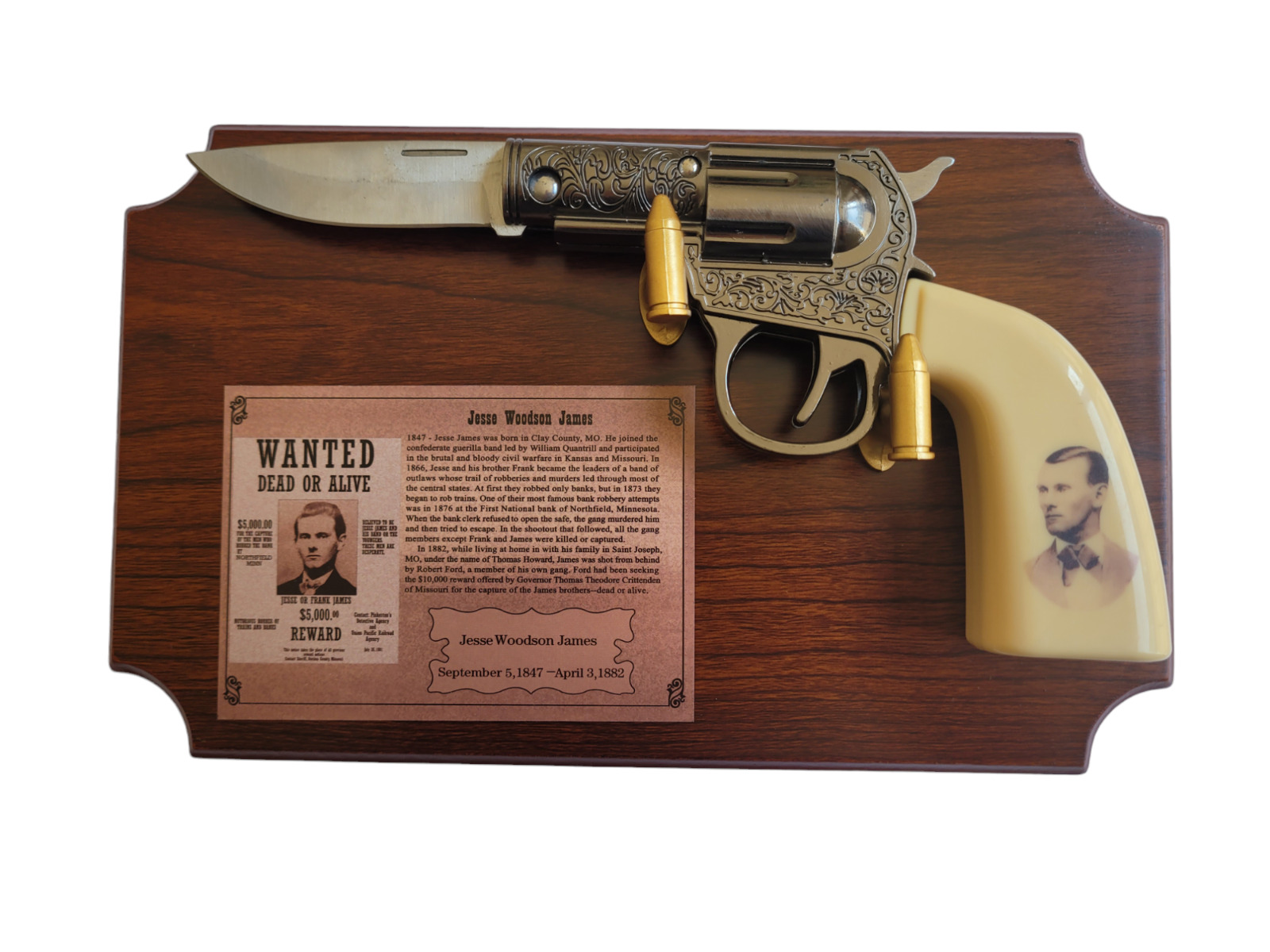 Jesse James Pistol Knife Plaque Bullet Hook Collectable Western Gun Knife