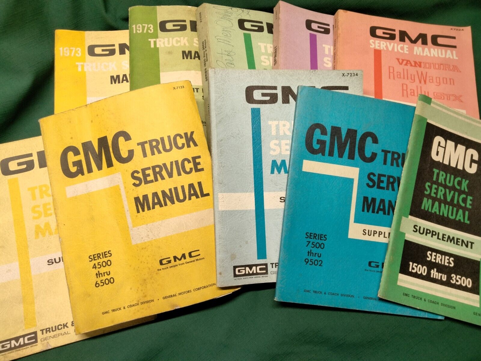 Lot of 10 Original Vintage Early 1970's GMC Automotive Service Manuals ~ WOW**