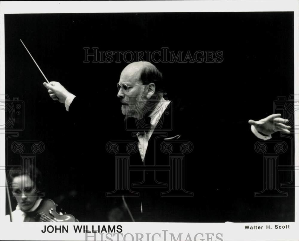 Press Photo Conductor John Williams - srp11326