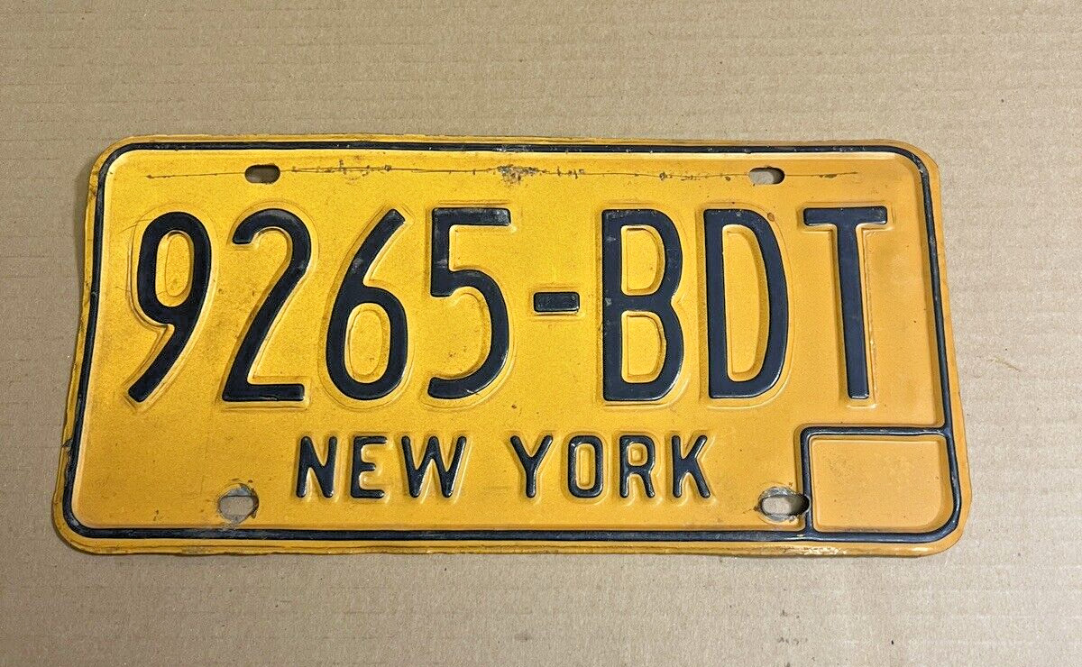 Vintage 1970s New York State NY License Plate Tag 9265-BDT EXPIRED
