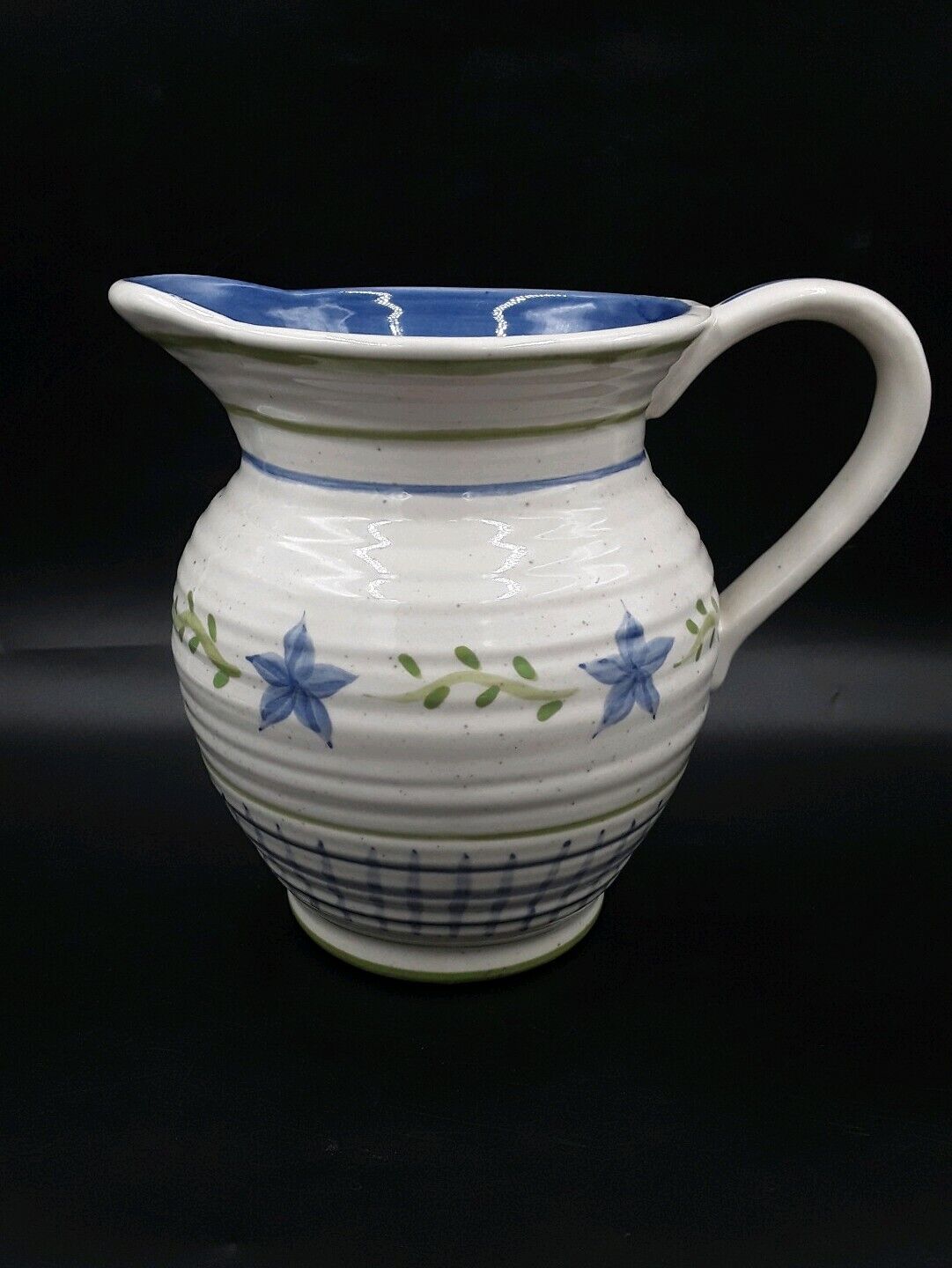 COUNTRY LIVING DRY GOODS BLUE CHECK/FLOWER PITCHER ENESCO/COUNTRY LIVING 7\