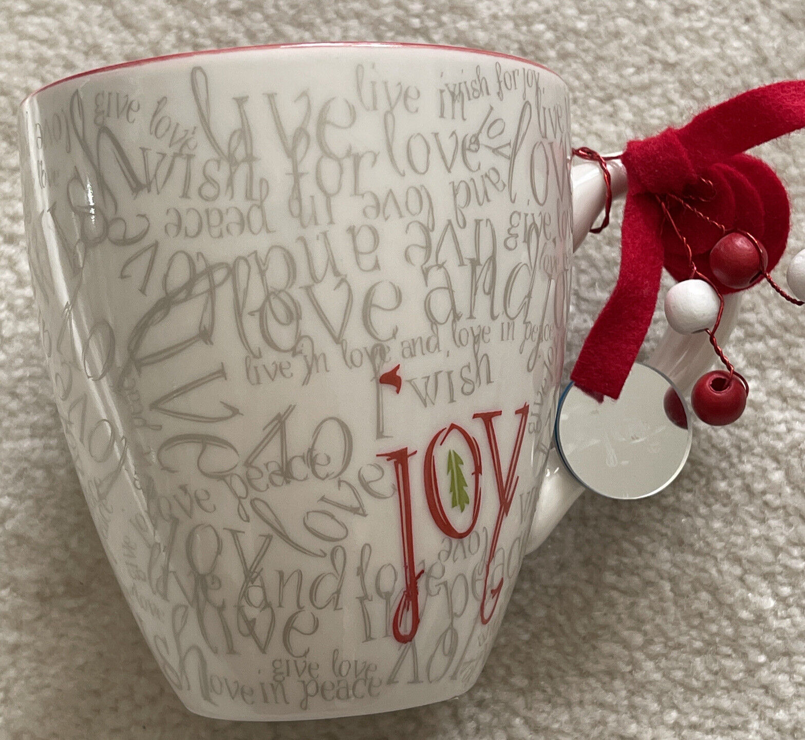 Starbucks Unused Christmas 2005 Joy Wish Love 12 oz Mug Original Tag & Decor