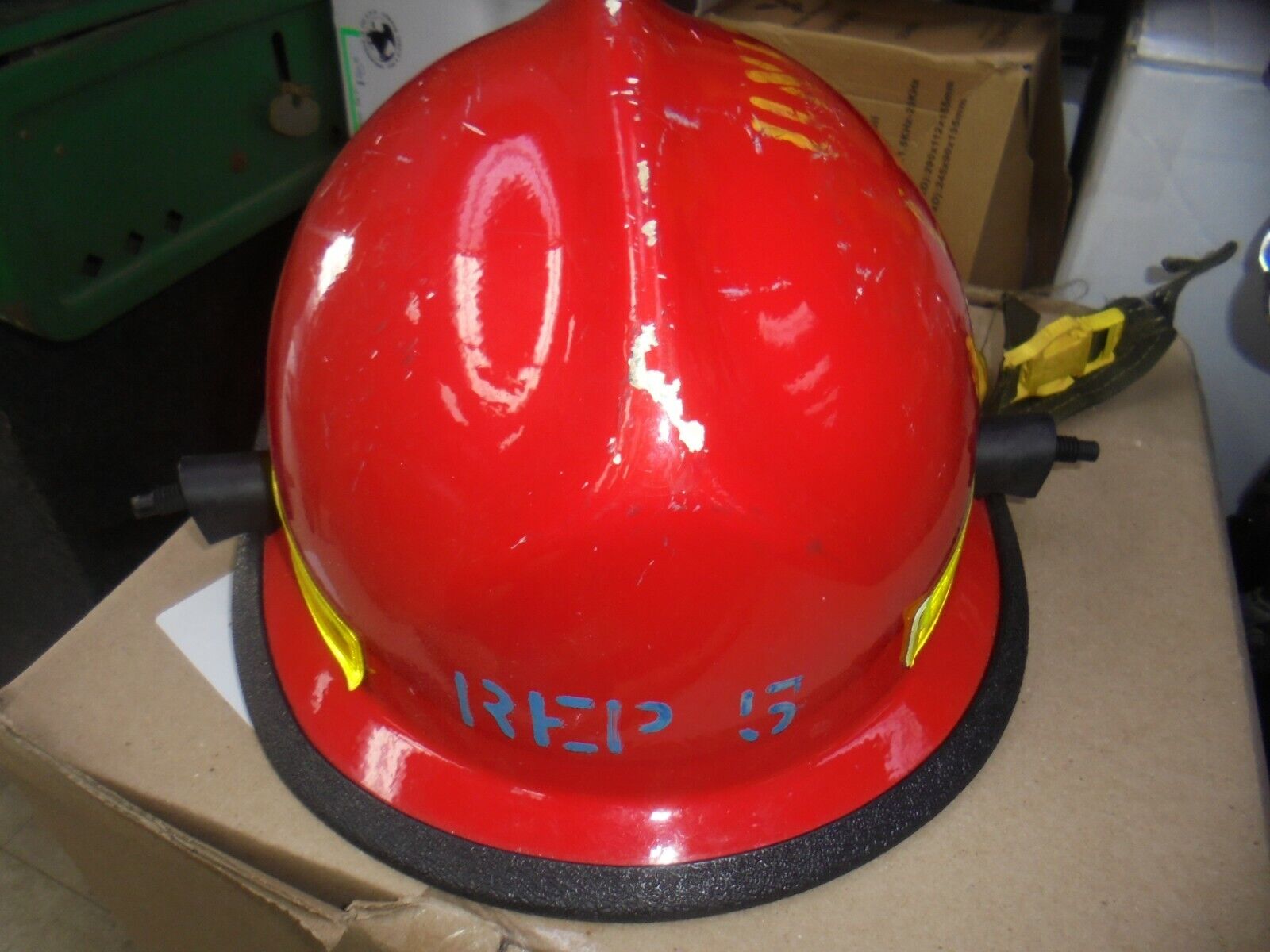 Vintage Cairns & Brother Metro N660C Firefighter Helmet RED
