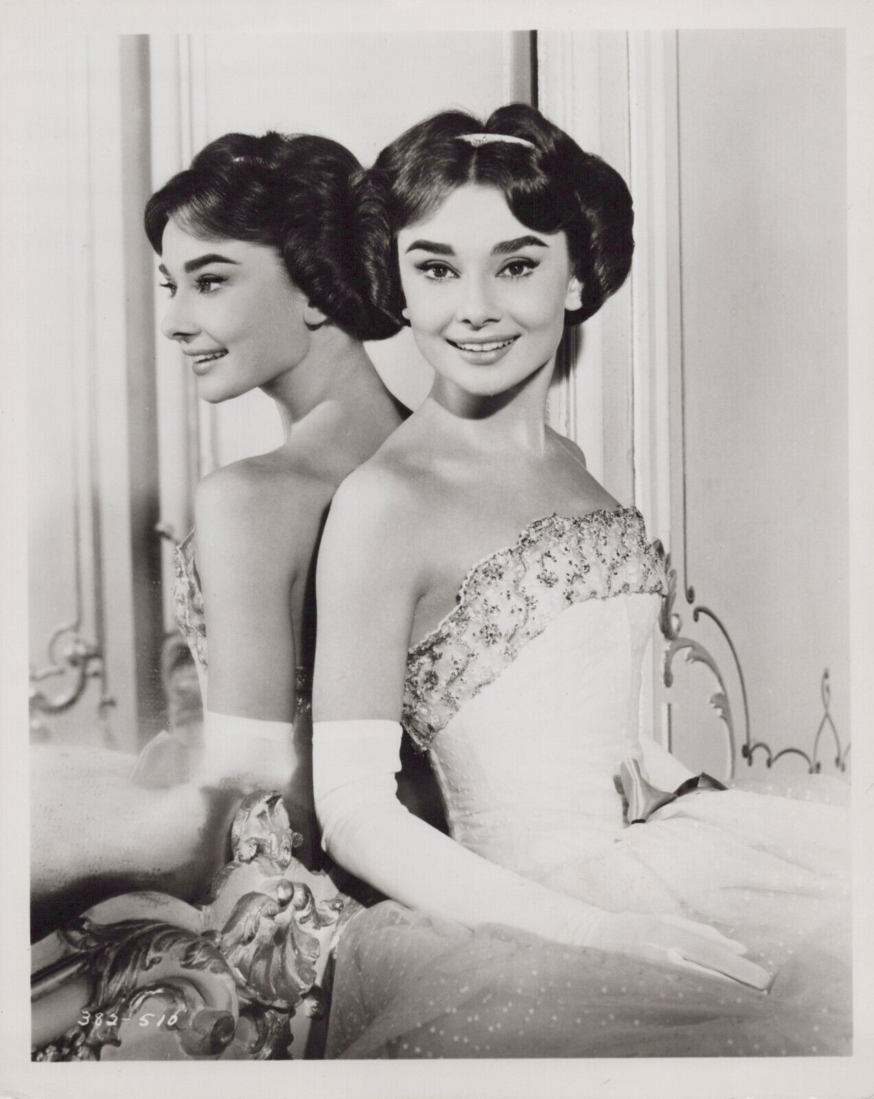 Audrey Hepburn (1950s) 🎬⭐ Beauty Hollywood Actress - Glamorous Photo K 182