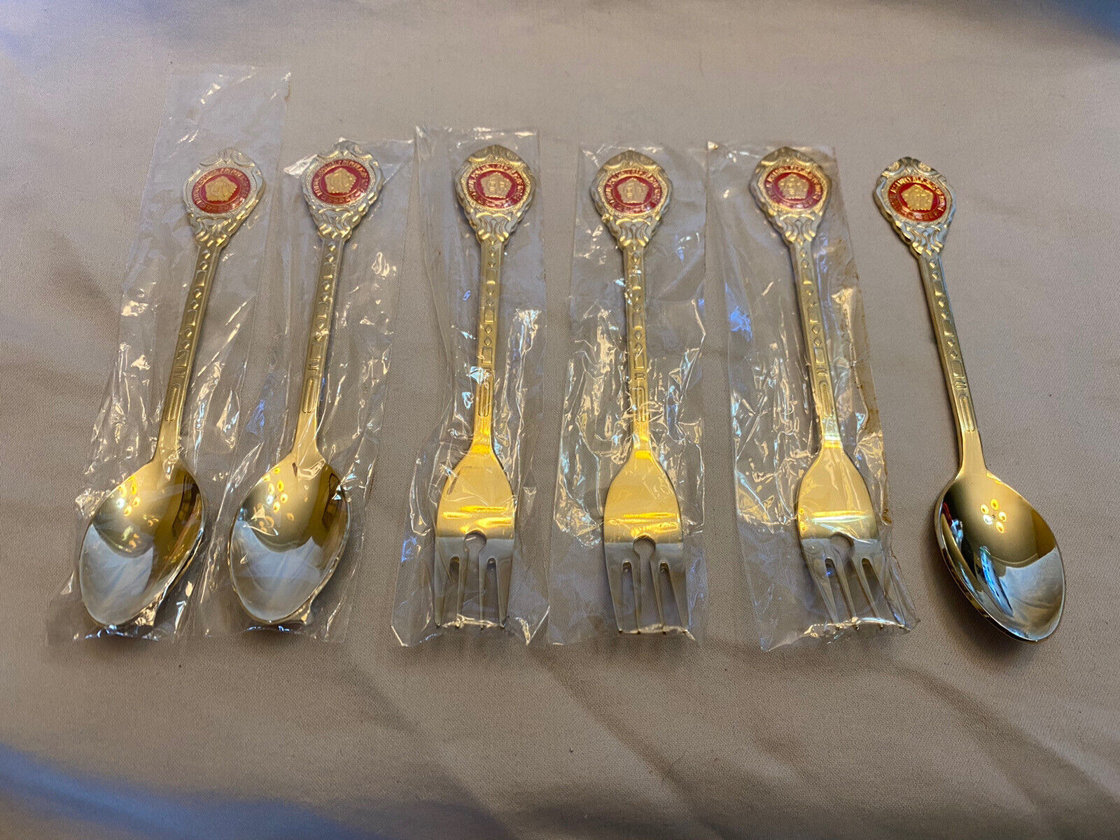 National Assembly Republic of Korea Spoon and Fork RARE set of (6)