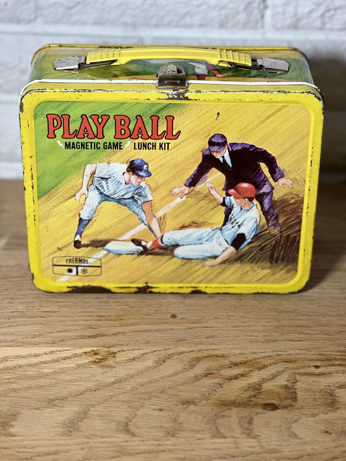 VINTAGE 1969 THERMOS PLAYBALL MAGNETIC GAME LUNCH BOX WITH THERMOS