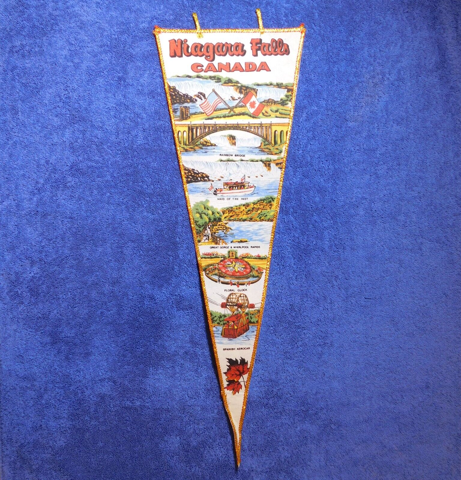 Vtg 1960s NIAGARA FALLS CANADA Travel Tourist Souvenir Vertical 27 X 9 Pennant