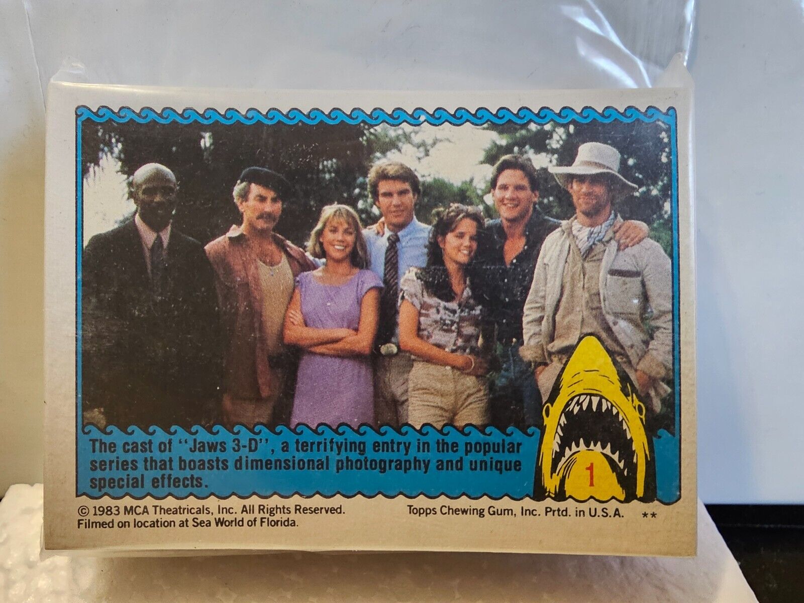 1983 Topps Jaws 3-D Complete Card Set (1-44) w/ 3D Glasses