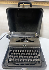 VINTAGE - Royal Quiet Deluxe Typewriter With Case NO Key (FC92A-TOP-Q1943 picture