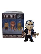 Funko Mystery Mini Universal Monsters: DRACULA 2019 picture