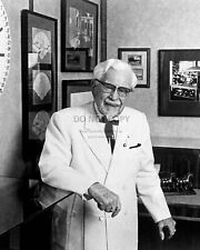 COL. HARLAND SANDERS, FOUNDER OF KENTUCKY FRIED CHICKEN KFC - 8X10 PHOTO (SP384) picture