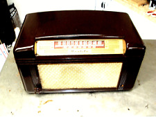 vintage MANTOLA TABLETOP RADIO R643-PM:  EXCELLENT BAKELITE SHELL - no cracks picture