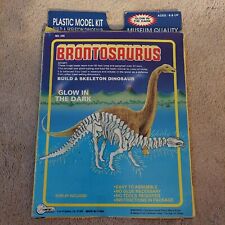 Build A Skeleton Dinosaur - Glow In The Dark - Brontosaurus w/ Display-New picture