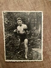 Vintage Boxer-old photographs vintage. Boxing picture