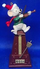 1995 Hallmark Mouse Violin Music Makes Christmas Merrier Animated Ornament picture