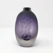 GEORGIA ART GLASS HANDCRAFTED AMETHYST FROSTED CUT GLASS VASE SIGNED LORETTA EBY picture