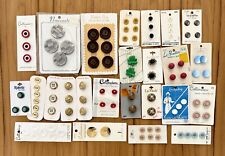 GREAT LOT 25 Vintage Cards of Buttons Shamrock Nurse Pearls Plastic Metal + NOS picture
