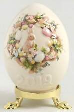 Goebel Goebel Easter Egg Bunny With Egg Wreath - Boxed 11629508 picture