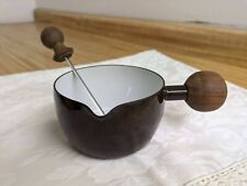 Vtg. MCM Danish small enamel saucepot side pourer with spoon. picture