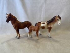 Breyer Classic #3065 Mustang Family - Mare, Stallion & Foal Vintage picture