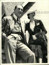 1937 Press Photo Arthur McLaglen & Fiancee, Socialite Marie Mitchell Shipley picture