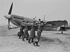 Four Royal Air Force pilots No 602 Squadron RAF wheel out a new- 1942 Old Photo picture