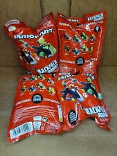 4 INDIVIDUAL MARIO KART KEYCHAIN BLIND BAG 9 TO COLLECT NEW picture