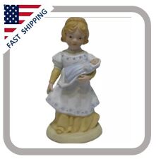 Vintage A Mothers Love AVON 1981 Handcrafted Porcelain Figurine Child Mother picture