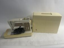 Singer Touch&Sew 758 Home Sewing Machine with Carrying Case Tested And Working picture